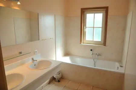 Villa Achille, Chalet à Somme-Leuze avec Spa et Sauna - Photo 15