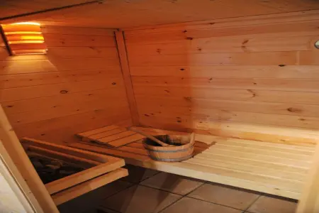 Villa Achille, Chalet à Somme-Leuze avec Spa et Sauna - Photo 38