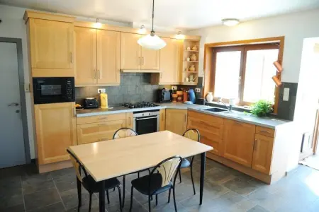 A cote de l'epicerie, Maison en pierre à Durbuy avec sauna et vue - Photo 4