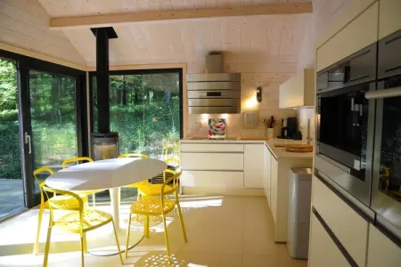 Droles d'écureuil, Chalet à Oignies près de la frontière française - Photo 9