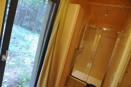 Droles d'écureuil, Chalet à Oignies près de la frontière française - Photo 14