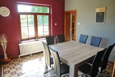 Miss Chloé, Maison à Durbuy avec Jardin & Barbecue - Photo 4