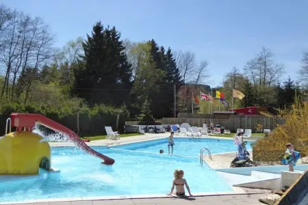 Balcon Petite Suisse, Chalet confortable dans les Ardennes avec piscine - Photo 9