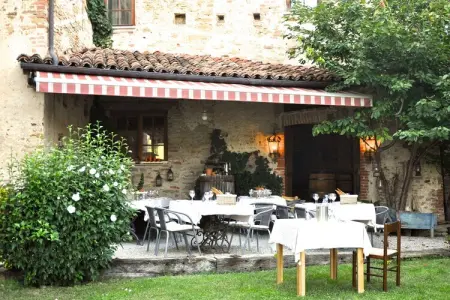 Casa Alba, Manoir à Langhe avec Piscine et Vignoble - Photo 28