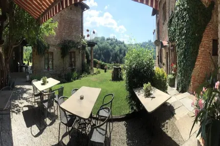 Casa Alba, Manoir à Langhe avec Piscine et Vignoble - Photo 32