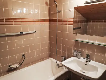 Ringstrasse Apt 422, Appartement 5 personnes à Loèche les Bains - Photo 18