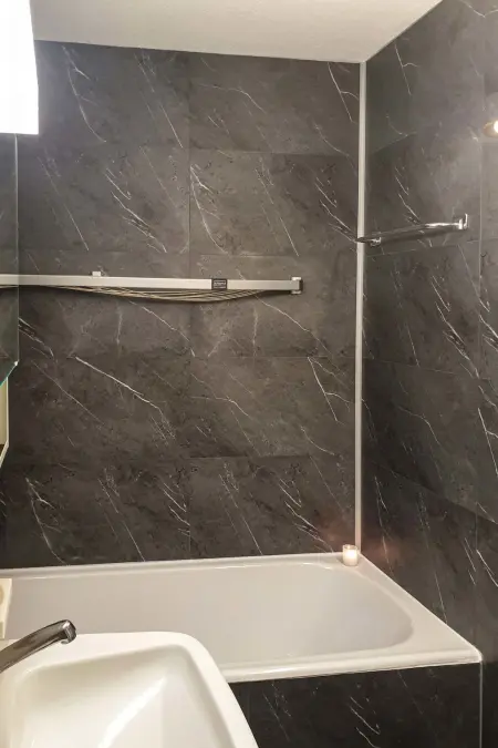 Ringstrasse Apt 122, Appartement 4 personnes à Loèche les Bains - Photo 9