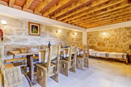 Villa Ivana, Maison à Starigrad avec Vue sur Mer - Photo 11