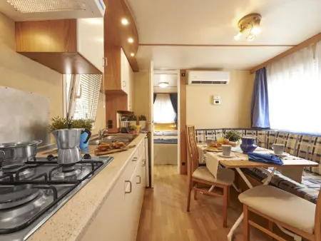 Deluxe, Maison 6 personnes à Baia Domizia - Photo 6