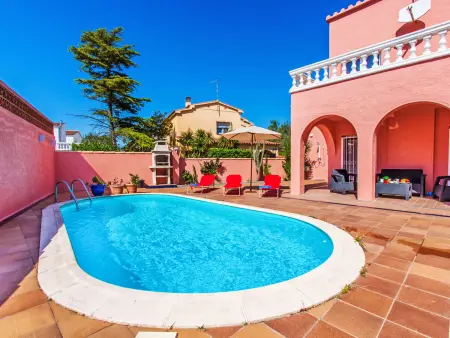 Villa Requesens, chaleureuse et ensoleillée à 400 m de la plage - Photo 1