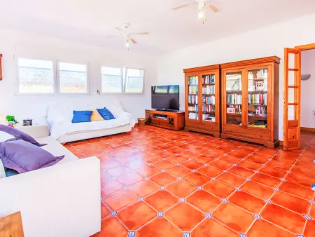 Villa Requesens, chaleureuse et ensoleillée à 400 m de la plage - Photo 12