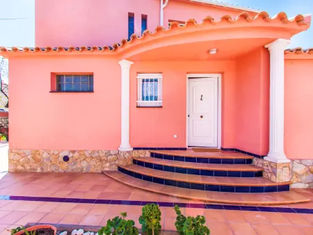 Villa Requesens, chaleureuse et ensoleillée à 400 m de la plage - Photo 24