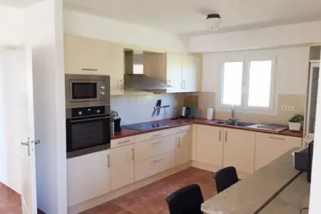 Villa Joyeuse 38, Impressionnante villa avec vue sur la colline - Photo 5