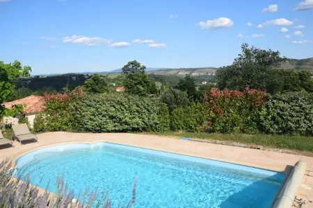 Villa Joyeuse 38, Impressionnante villa avec vue sur la colline - Photo 13