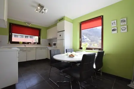 Ô de la roche, Maison de vacances familiale confortable - Photo 4