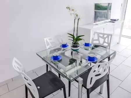 Le Méditerranée, Appartement 4 personnes à Fréjus - Photo 9