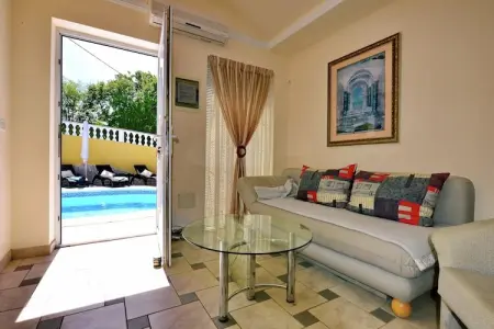 Villa Katarina, Villa à Ripenda Kras avec piscine et sauna - Photo 5