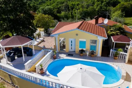 Villa Katarina, Villa à Ripenda Kras avec piscine et sauna - Photo 6