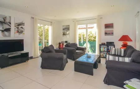 Maison 8 personnes à Aigues Mortes - Photo 1