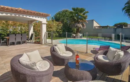 Maison 8 personnes à Aigues Mortes - Photo 2