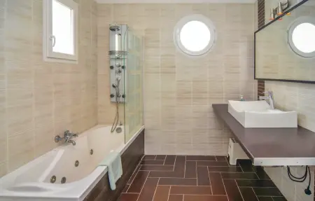 Maison 8 personnes à Aigues Mortes - Photo 6