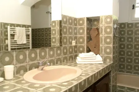 Villa Le Muy, Villa de luxe avec jacuzzi chauffé et jardin - Photo 25