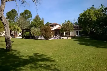 Villa Le Muy, Villa de luxe avec jacuzzi chauffé et jardin - Photo 30