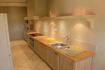 AR19, Maison à Loupia avec piscine privée - Photo 8