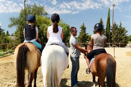 Le village Camarguais Les Gardians 4, Résidence à Arles avec piscines près de Camargue - Photo 20