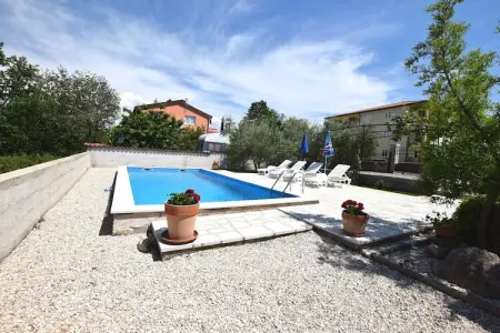 Apartment Angela 2, Charmante villa avec piscine à Zbandaj - Photo 5