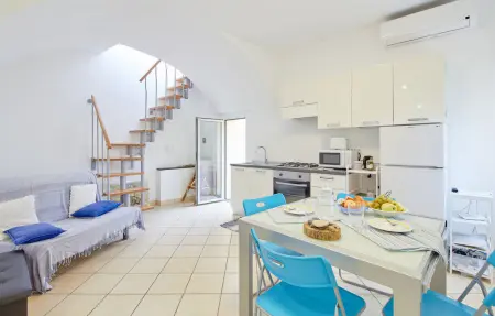Casa delle Rondini, Appartement 5 personnes à S.Stefano al Mare  IM - Photo 2