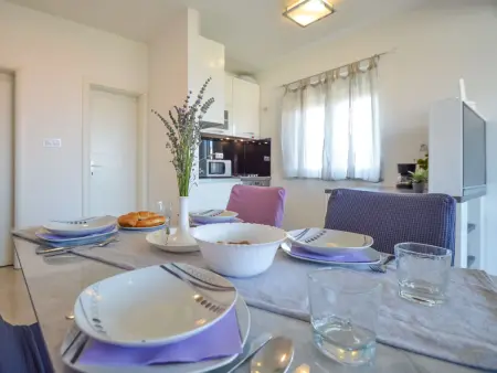 Sun seeker, Appartement 5 personnes à Brodarica - Photo 6