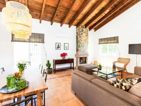Villa Rosa Blanca, grande maison ensoleillée avec hamacs et vue sur la mer - Photo 2