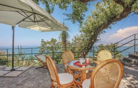 Casa Maria Elena, Maison 10 personnes à C.mmare di Stabia  NA - Photo 1