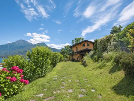 Villa Madda, Maison 5 personnes à Dongo - Photo 3