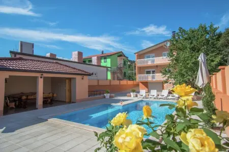 Villa Sucur, Maison de vacances א Imotski avec piscine - Photo 7