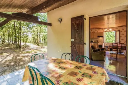 Salignac, Maison de vacances au calme avec piscine partagée - Photo 7