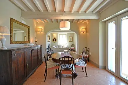 Villa Chiara, Maison à Cortona avec Piscine et Vue sur Vallée - Photo 19