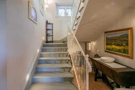 Villa Chiara, Maison à Cortona avec Piscine et Vue sur Vallée - Photo 30