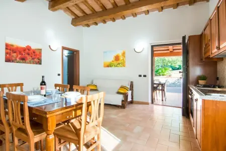 Porcini, Ferme avec piscine à Apecchio - Photo 13