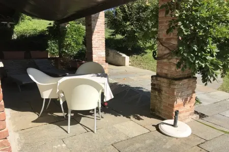 Niella, Studio à Bastia Mondovì avec piscine et vignoble - Photo 3