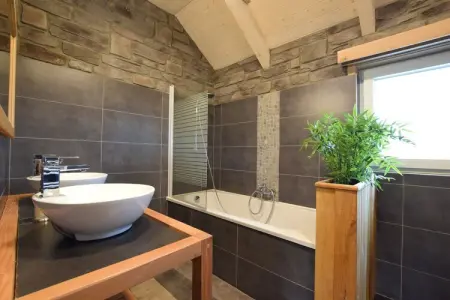 Villa Kristof, Grande Villa avec Sauna et Jacuzzi à Durbuy - Photo 24