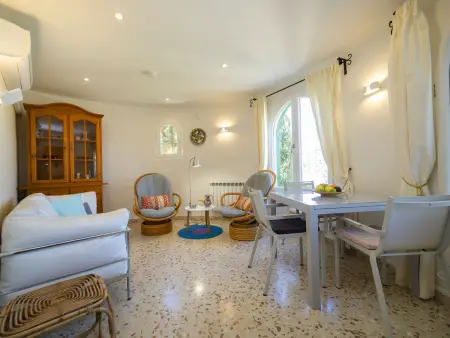 Villa Sol, maison lumineuse et ensoleillée propice à la détente - Photo 25
