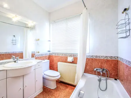 Villa Montgri 322, lumineuse avec piscine et jardin arboré - Photo 11