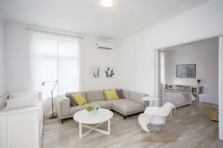 Villa Rotondo, Villa à Kaštel Novi proche plage - Photo 2