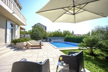 Villa Rotondo, Villa à Kaštel Novi proche plage - Photo 28