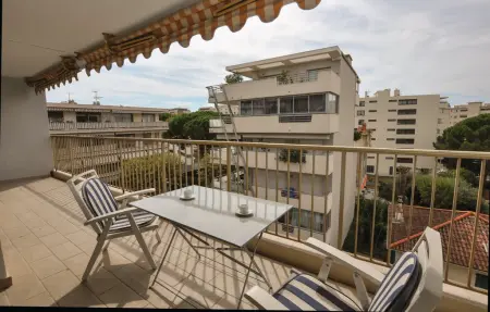 Appartement 4 personnes à Cannes - Photo 2