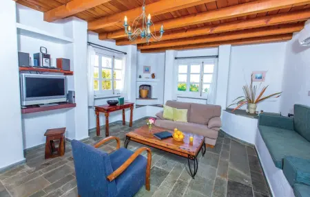 Maison 6 personnes à Pomos - Photo 1