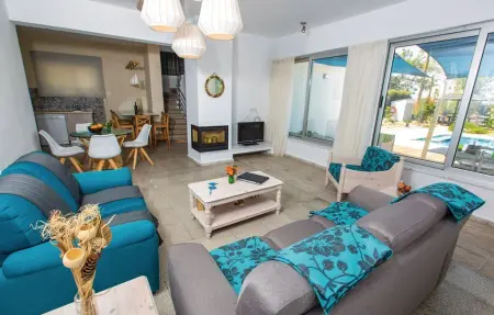 Maison 6 personnes à Argaka - Photo 1