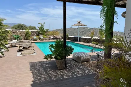 Villa Aurora, Villa à Sayalonga près de la mer - Photo 13